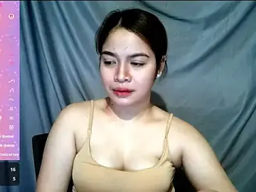 Stripchat Sex Cam of _preciousmoira_