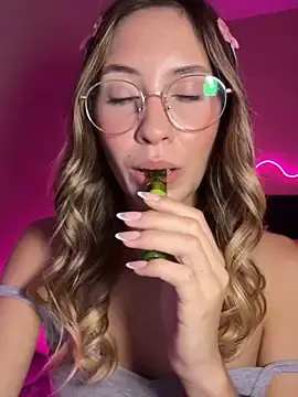 Stripchat Free Live Porn of fanyabbey