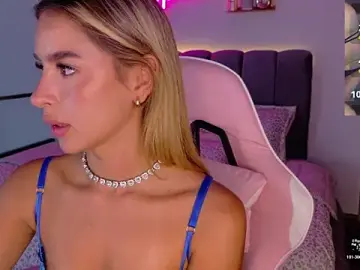 Stripchat Free Porn Cam of Nallah__