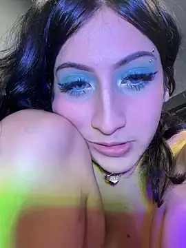 Stripchat Watch Live Sex Cams of Naaria_