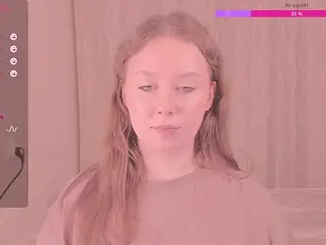 Stripchat Live Sex of kira_lm
