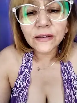 Stripchat Watch Live Sex Cams of vitaminafranccesca