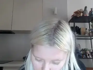 Stripchat Best live sex cam show of LenaSecret19