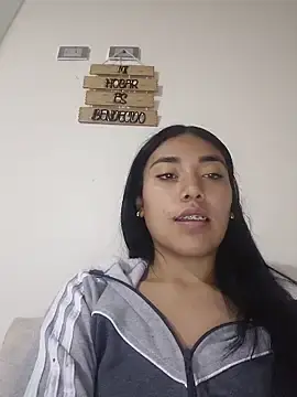 Stripchat Watch Live Sex Cams of Amber-gold