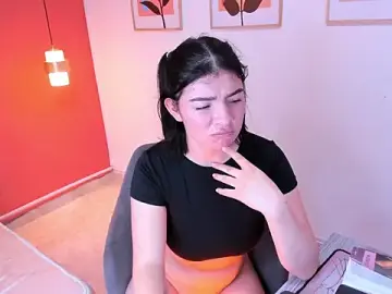 Stripchat Live Porn of Zamira_Taylor