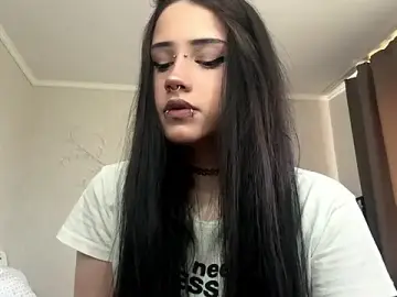 Stripchat Adult Webcam of AlidaPensick
