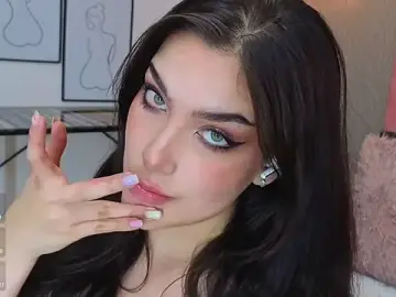 Stripchat Free Live Porn of Alegna_Moon_