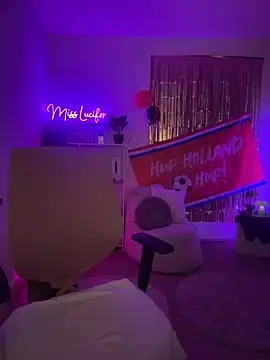 Stripchat Adult Webcams of Miss_Lucifer6