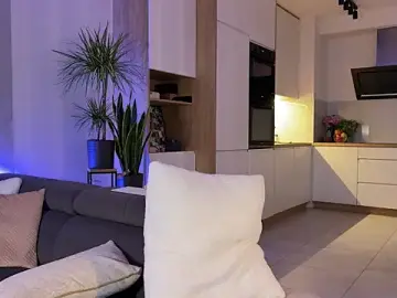 Stripchat Free Live Porn of Ann_Passion