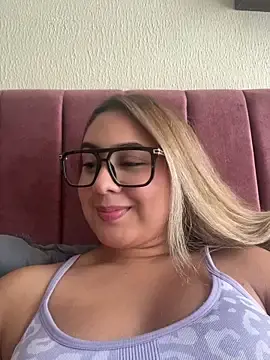 Stripchat Private Sex Chat of Miabonnett_