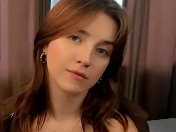 Stripchat Free Porn Cam of RenateVashaw