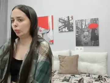 Stripchat Nude Webcam of Tiny_JuJu