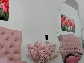 Stripchat Live Sex Cam of pinky_f00x