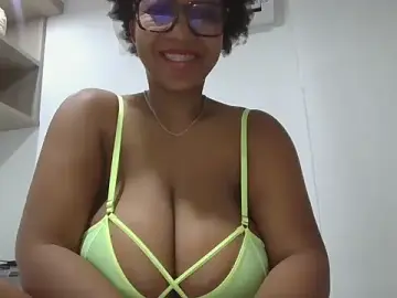 Stripchat Best Webcam of megan-hotxx