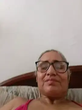 Stripchat Live Porn of _candi