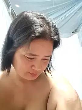 Stripchat Sex Chat of BigAss-69