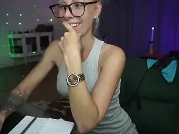 Stripchat Live Sex of LaraPunkt