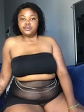 Stripchat Live Porn of Curveysinaa