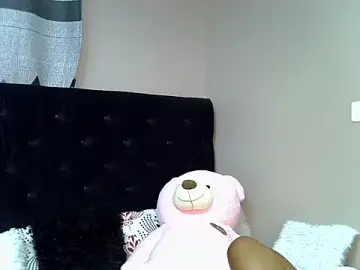 Stripchat Sex Cam of FROSTYTWINKLE