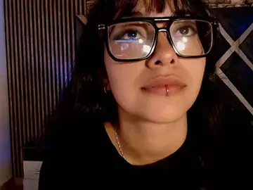 Stripchat Sex Cam of Amy_channel