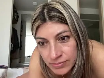 Stripchat Sex Chat of LunaBeya