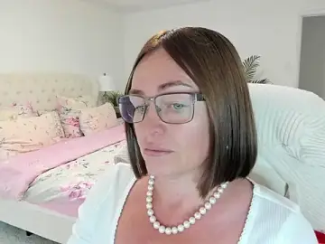 Stripchat Live Sex of Vika73