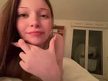 Stripchat Best live sex cam show of Maddy_2008