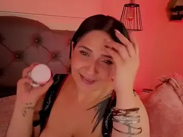 Stripchat Adult Webcams of emily_leinner