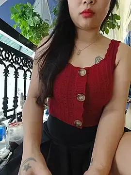 Stripchat Live Sex Cam of lyna_bl