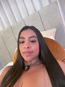 Stripchat Free Live Porn of emma_brooks1