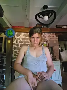 Stripchat Live Porn of Lina_lou4