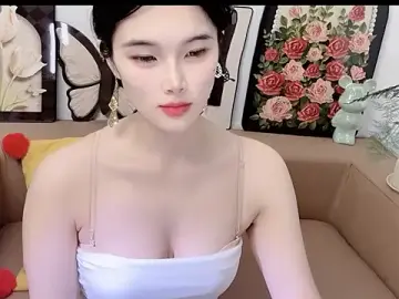 Stripchat Best Webcam of T-TeaR