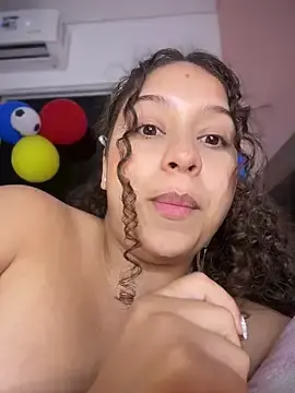 Stripchat Sex Chat of Shara_dreams