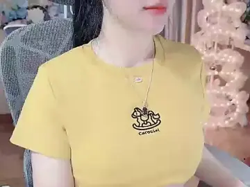 Stripchat Sex Cam of Agnelynn