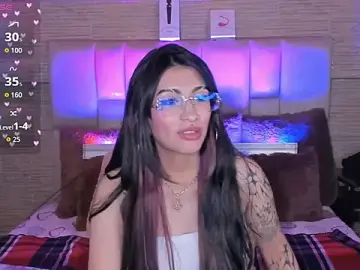 Stripchat Watch Live Sex Cams of mia_devine_