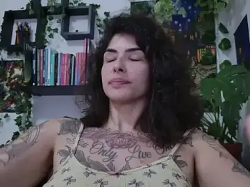 Stripchat Sex Cam of TaliMajesty