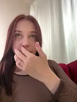 Stripchat Watch Live Sex Cams of MiraXS
