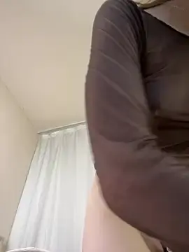 Stripchat Live Porn of MiraXS