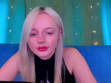 Stripchat Live Sex Cam of AlessaKiss