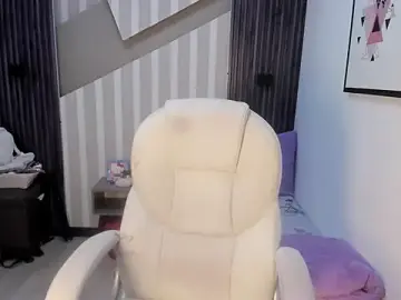 Stripchat Watch Live Sex Cams of LittleeStar