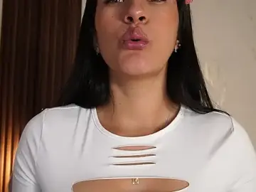 Stripchat Adult Webcams of Alannadumont_