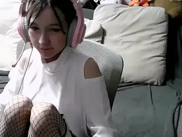 Stripchat Free Porn Cam of Lilfain_baby