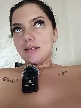Stripchat Best Webcam of Noraa_me