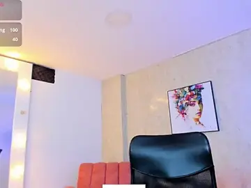 Stripchat Free Porn Cam of Littlee_Mia
