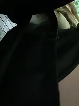 Stripchat Sex Cam of PumaShyXD