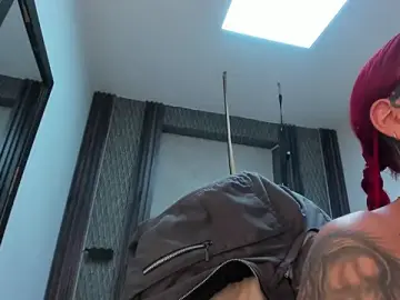 Stripchat Best live sex cam show of selene_red_