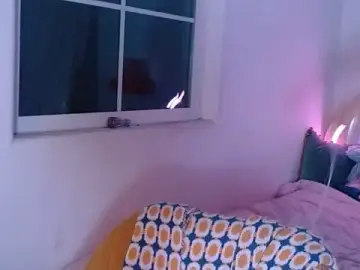 Stripchat Live Sex Cam of LLspinzz