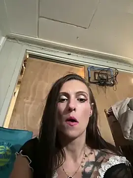 Stripchat Watch Live Sex Cams of snowrillaxxx