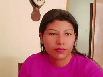 Stripchat Live Sex Cam of MojaditPussy