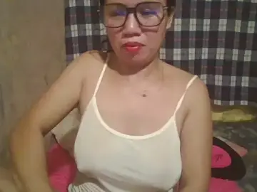 Stripchat Live Sex Cam of SexyMorena34